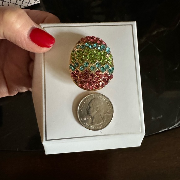 🐰NWT ~ EASTER EGG BROOCH - Picture 4 of 9